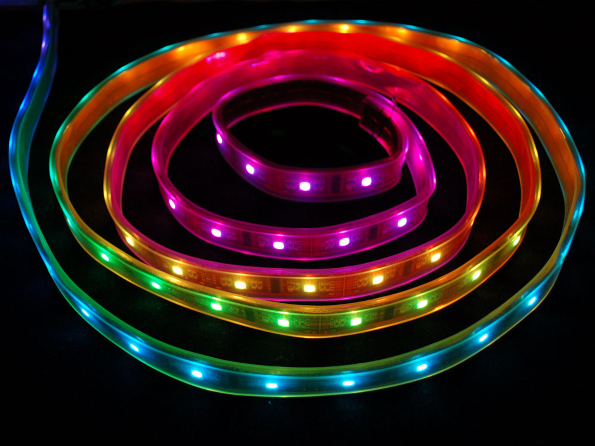 farebný LED pásik